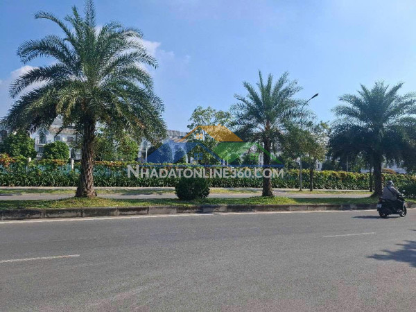 Nhà mới ở ngay – full nội thất – ngõ nông – ô tô đỗ cửa – hàng xóm vinhomes harmony