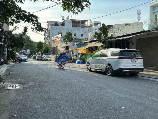 Bán đất tặng nhà hẻm đẹp 331 phan huy ích view góc 85m2 ngang 5m sát st emart 8.5 tỷ