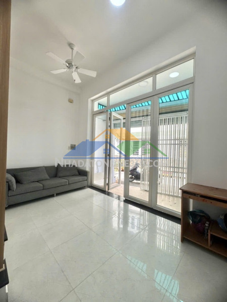 Bán nhà thủ đức, linh xuân, đường số 9, 54m2, 2 tầng, 3pn, sh, 4.29  tỷ.