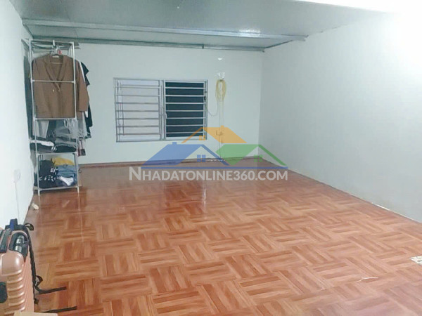 Cho thuê 2 tầng khép kín mới xây trong dãy nhà trọ tại hoàng...