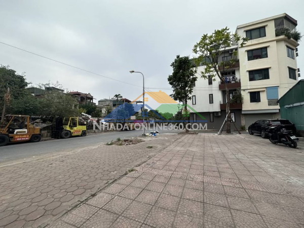 10 tỷ - 50m đất vàng long biên - vỉa hè đá bóng - ô tô tránh - 2 mặt ngõ - kinh doanh đỉnh .