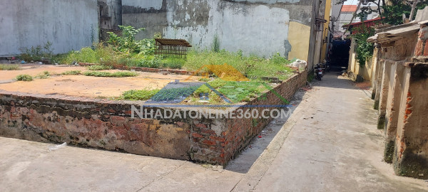 Nhỉnh 4.x tỷ – 40m² lô góc cạnh hồ, 20m ra trục chính