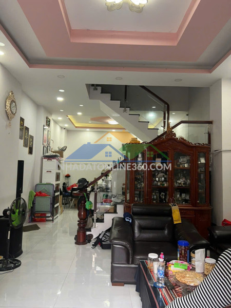 Bán nhà mặt phố đường số 33, bình trưng tây, q2, tp hcm, dt 85 m2, 4 tầng, 4pn, sh, giá 8.65  tỷ.