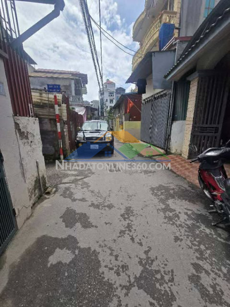Mảnh đât vàng - ngõ thông kinh doanh - ô tô 7 chỗ qua nhà - nhà đủ công năng chỉ việc ở - xây ccmn hết ý.