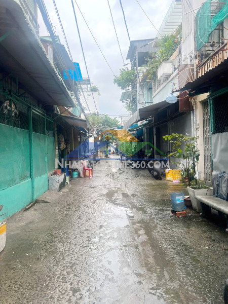 Nhà hẻm xe tải lớn hẻm thông đường hưng phú p.chánh hưng (p10q8)