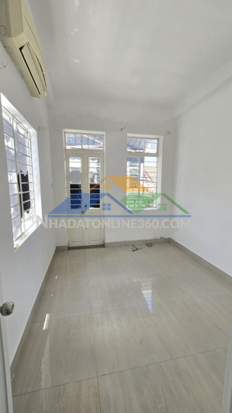 ♪ nhà cạnh big c hùng vương, 30m2, 3 tầng, 3pn, 3.1 tỷ