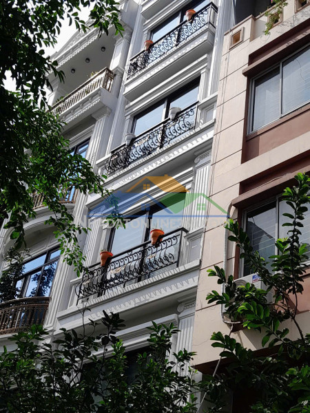 Không tưởng chỉ 10 tỷ có nhà ngô thì nhậm hà đông.