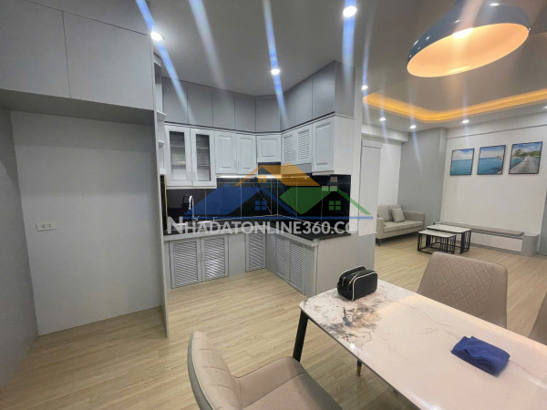 Căn hộ cao cấp trung tâm mỹ đình 93m²  full nội thất cao cấp,...