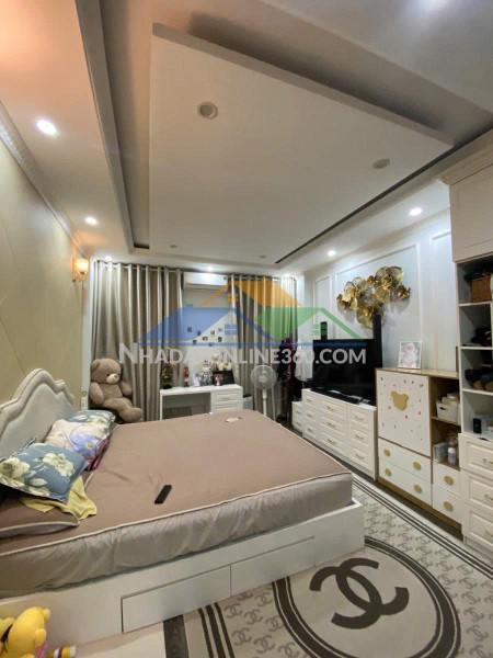 Bán nhà đẹp trung tâm bồ đề, long biên – 41m, 4t giá 11 tỷ oto kd