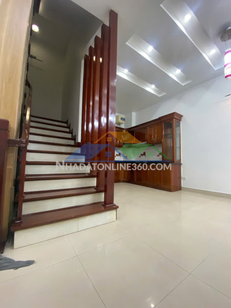 Bán nhà lô góc ngõ nguyễn văn cừ, long biên, 59m2, 6 tầng, 4pn,