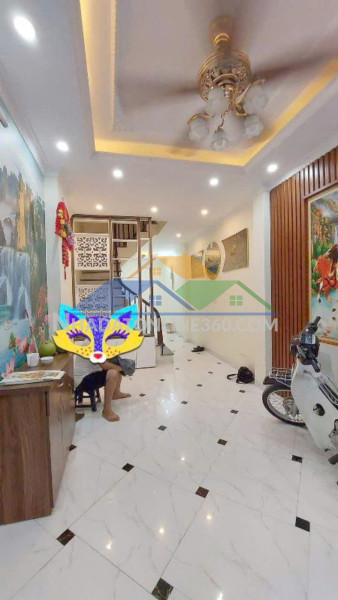 Bán nhà 4 tầng vũ tông phan - ngõ rộng ô tô đỗ sát nhà giá 4,1  tỷ - nhà chưa sổ