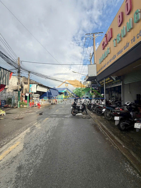 Bán dãy trọ 256m² (13 phòng + kiot), nguyễn đức thiệu 100m  thông lý thường kiệt, dĩ an, chỉ 5,8 tỷ!