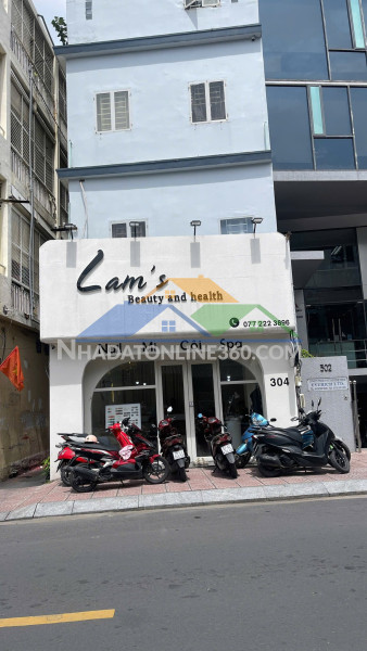 Sang nhượng tiệm nail mới đầu tư mặt tiền đường huỳnh văn bánh, phú nhuận