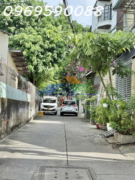Cơ hội vàng! bán nhà hẻm tân phú 55m2 (5x11m) sổ hồng chính chủ giá chỉ 5.6 tỷ phùng chí kiên