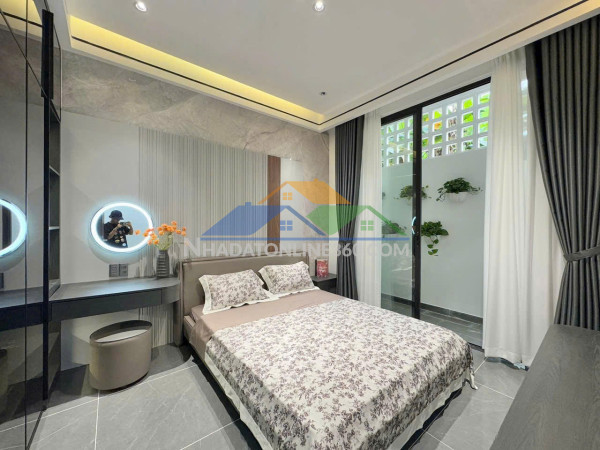 Nhà 2 tầng mới đẹp – gần cầu nguyễn tri phương – sát chợ hòa xuân – chỉ 6.49 tỷ!