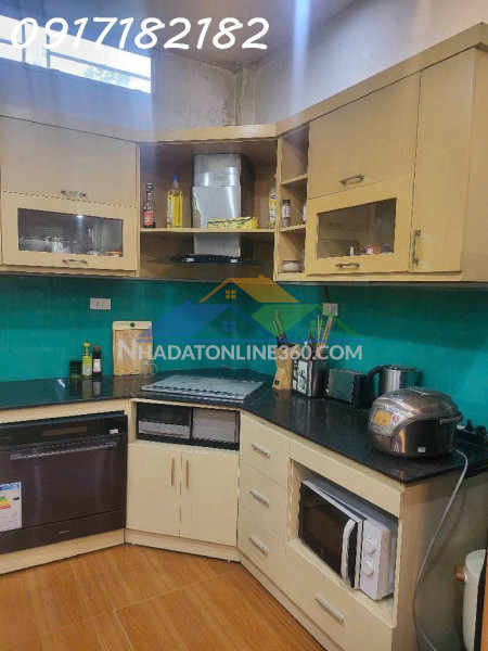 40m² – ngõ 78 hoàng như tiếp – mặt tiền 5.5m – 4 tầng – ngõ nông, oto đỗ cổng – giá 8.4 tỷ