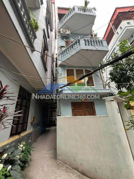 Cho thuê nhà nguyên căn ngõ 557 kim ngưu, 25m² x 2 tầng, 2pn, 7.5 triệu