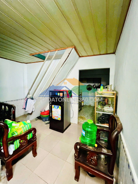 Bán nhà hẻm 2117 đường phạm thế hiển p6q8. giá 3,969 tỷ bớt lộc