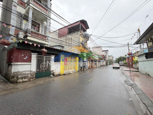 Nghĩa lộ - yên nghĩa - hà đông chính chủ cần bán nhà dt 106m2 mt 5m