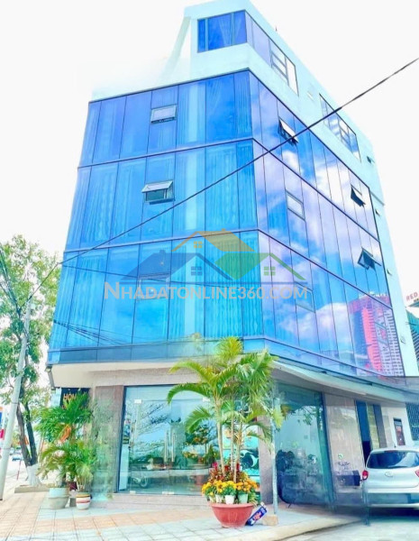 Bán nhanh tòa nhà phố lô góc kinh doanh nghỉ dưỡng view biển...