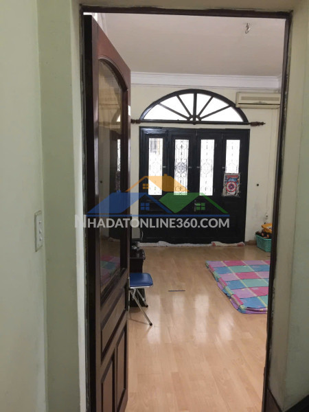 Chính chủ bán nhà 4 tầng tại phường liễu giai, quận ba đình, hà nội