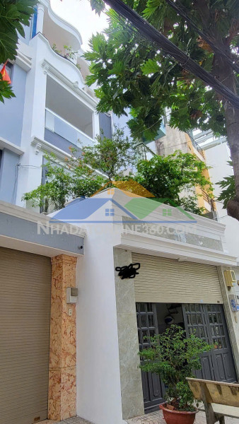 Bán nhà khu tên lửa 5 lầu, thang máy , 100m2 , 5pn chỉ 12.9 tỷ