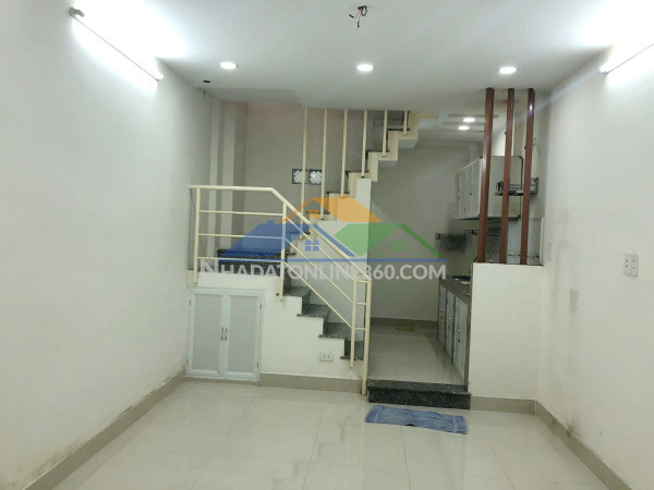 Bán nhà 2 tầng hẻm ba gác bùi minh trực p5 q8