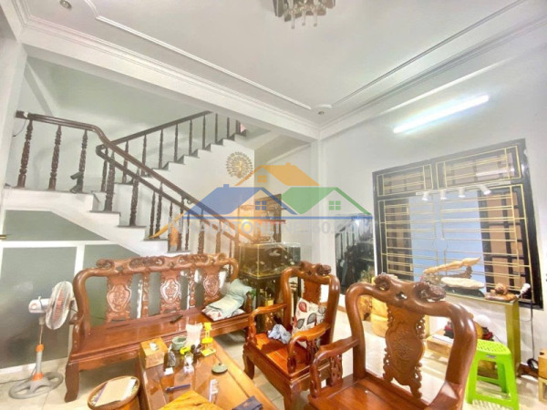 ♪ mt tiểu la, đường 10.5m kinh doanh cực ngon, 180m2, ngang 6.7m, chỉ 95tr/m2