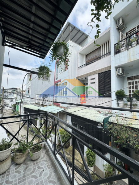 Nhà linh tây, thủ đức, kha vạn cân liền kề - 2 tầng - nhẹ 3 tỷ.