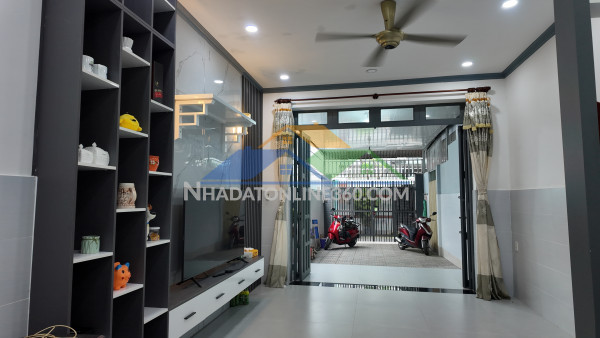 Nhà đẹp gần hoàng diệu 2, thủ đức, gần dh ngân hàng – 100m² - xe oto - nhẹ 6 ty