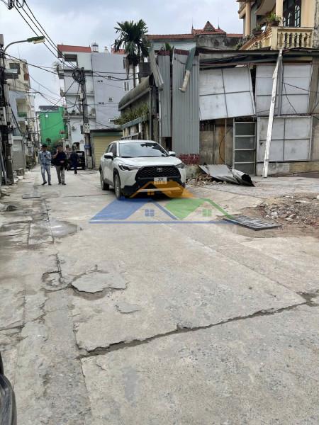 Bán đất ô tô tránh,tây mỗ- nam từ liêm, 69 m2, mặt tiền 4,5 m giá 14,6 tỷ.