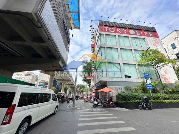 Giảm sâu 4 tỷ - chủ thiện chí - mặt phố cầu giấy - 2 mặt...