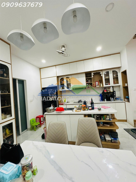 Kv hiếm nhà bán- cách mặt tiền lãnh binh thăng chỉ vài bước...