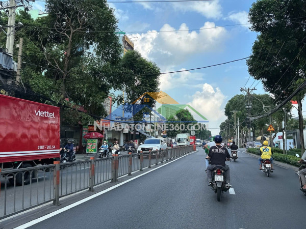 Nhỉnh 9 tỷ có nhà đẹp 5 lầu mới 100% quang trung 63m2 ngang 4.2m ngay mercedes tặng nt