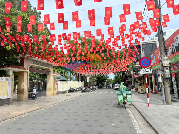 ???? bán nhà 2 tầng từ dân lê huân gần mt giá rẻ 2,3xx tỷ⚡️