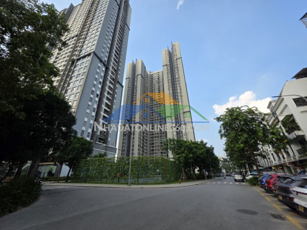 Mảnh đất vàng siêu hiếm – liền kề vin gardenia – ô tô tránh...