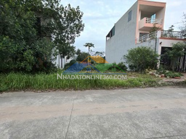 Bán đất trục chính khu hạ bạn ,minh nông (nay là phường việt trì ) thổ cư 100% – vị trí đẹp – pháp lý rõ ràng .sẵn sổ sang tên trong ngày.