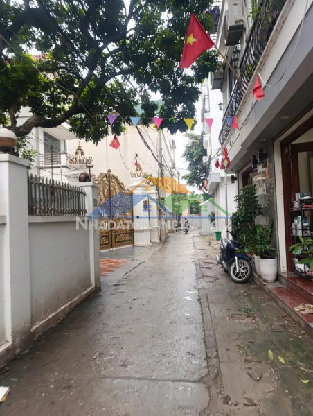 Bán nhà yên hòa - hà đông 51m x 4 tầng, mt 9m, lô góc - diện tích rộng - giá 4.3 tỷ