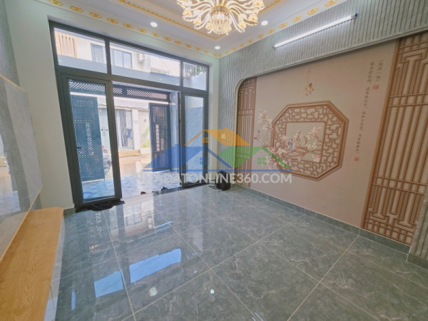 Bán nhà 3 tầng, 4pn hẻm xe hơi đường số 6, long trường, q.9. tp hcm. dt 56m2, sh, 5.55  tỷ.