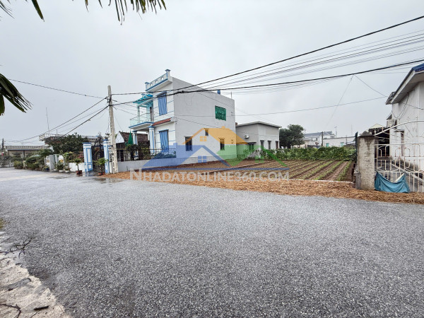 Chính chủ bán 130m2 mặt tiền 8m gần kcn vsip và gần dự án flamingo quất lâm