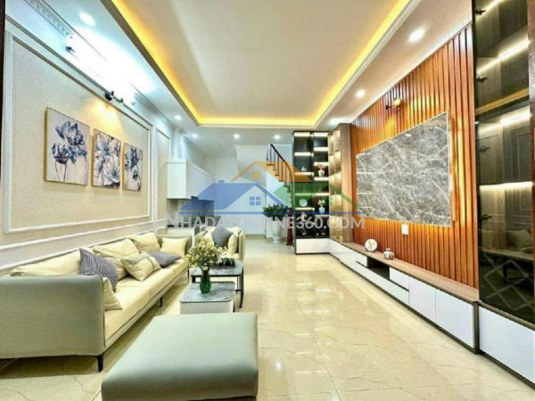 Siêu hiếm! lô góc 2 thoáng - ô tô đỗ cửa - thang máy - kinh doanh phú diễn