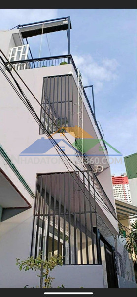 Bán nhà 3 tầng có thiết kế thêm 5 phòng trọ hẻm đoàn trần nghiệp vĩnh phước