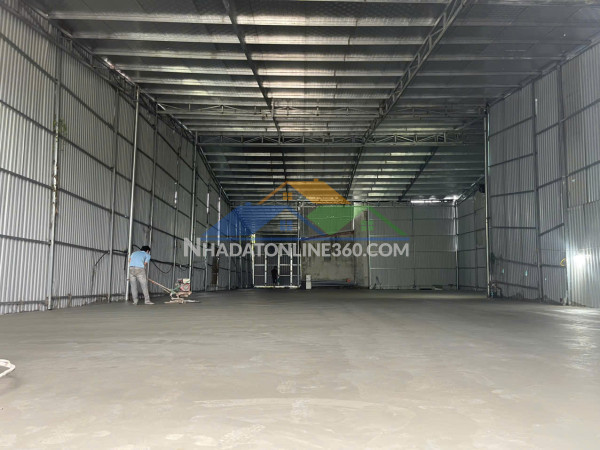 Mình cần cho thuê kho xưởng ở gần cầu noi, cổ nhuế , bắc từ liêm, hà nội. diện tích 470m, khung thép hộp cao 7.5m