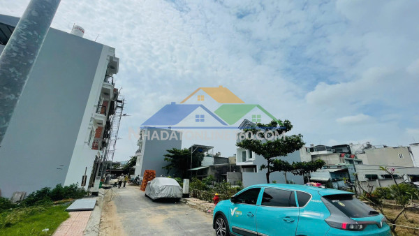 Lô góc 2 mặt tiền 210, hiệp bình phước, thủ đức. đường xe tải 6m.