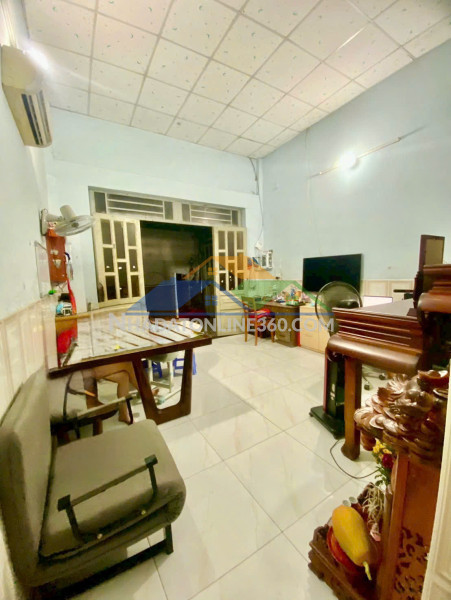 Bán nhà  shr 4,2x14m trung mỹ tây q12 hẻm xe hơi gần tân bình chỉ 3,3 tỷ tl