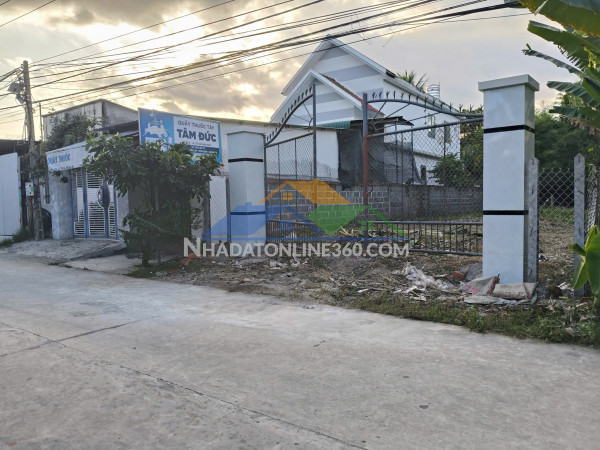 Nhà 03 tầng đường nguyễn bỉnh khiêm, phường nha trang.