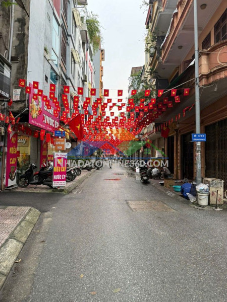 Bán nhà mặt ngõ 154 ngọc lâm. nhà 5 tầng nở hậu đẹp. ngõ kinh doanh