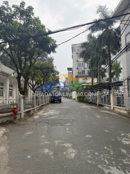 Phúc đồng - long biên - đẹp như mặt phố - 6 tầng thang máy - full nội thất - ô tô tránh