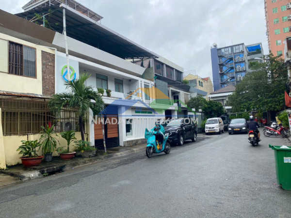 Bán chdv giá rẻ mặt tiền đường số 7 bình tân hồ chí minh...