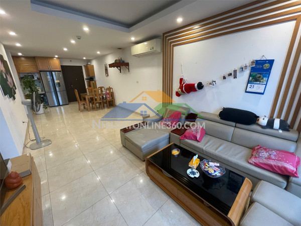 Căn hộ đẹp - giá tốt - chính chủ cần bán nhanh căn góc tầng trung có slot ô tô tại cầu giấy, tp hn